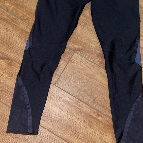 Under Armor Women's HeatGear Armor High Waist Ankle Brace size medium - Picture 14 of 15